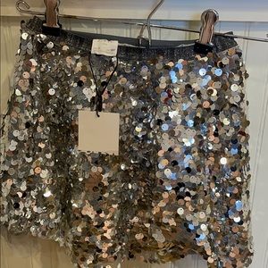 Zara girls size 7 sequin skirt. New with tags.
